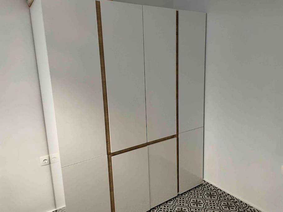 Family Apartment With Private Yard Next To Agios Dimitrios Church Thessaloníki Exteriör bild