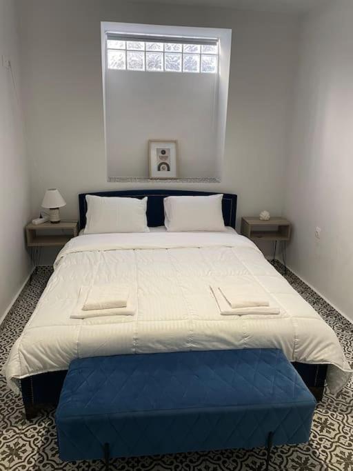 Family Apartment With Private Yard Next To Agios Dimitrios Church Thessaloníki Exteriör bild